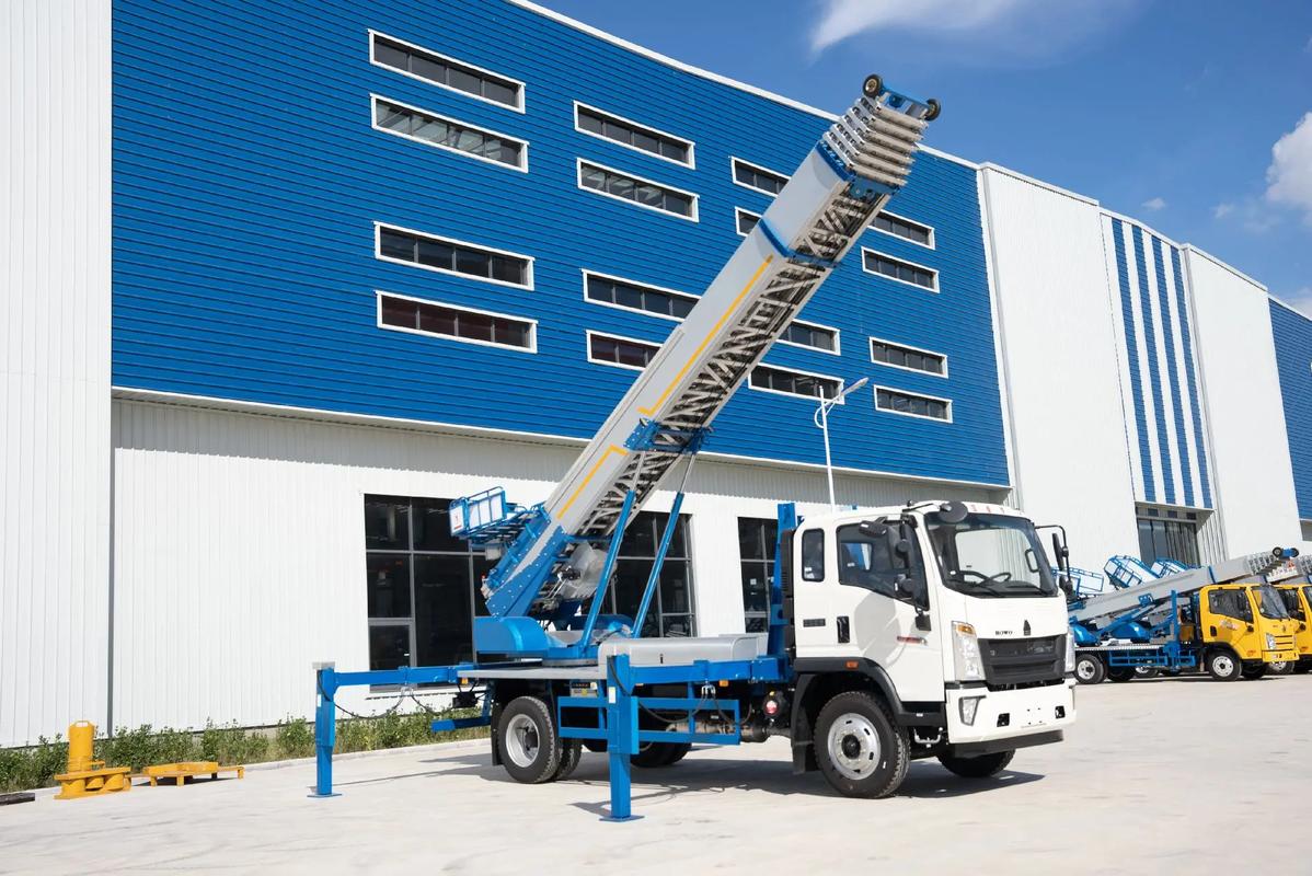 广元小型云梯车上料车租赁多少钱