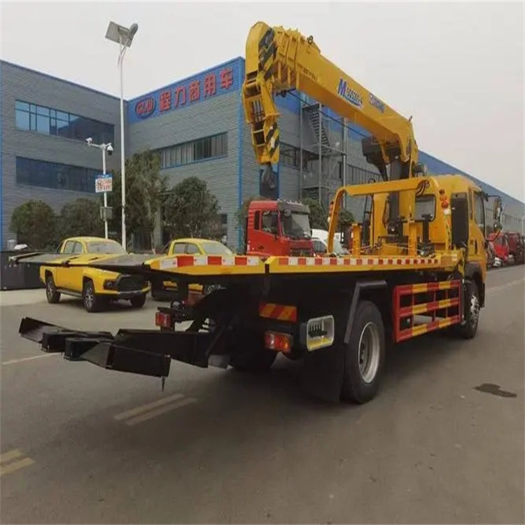 广元附近小随车吊出租电话，轻松解决搬运烦恼