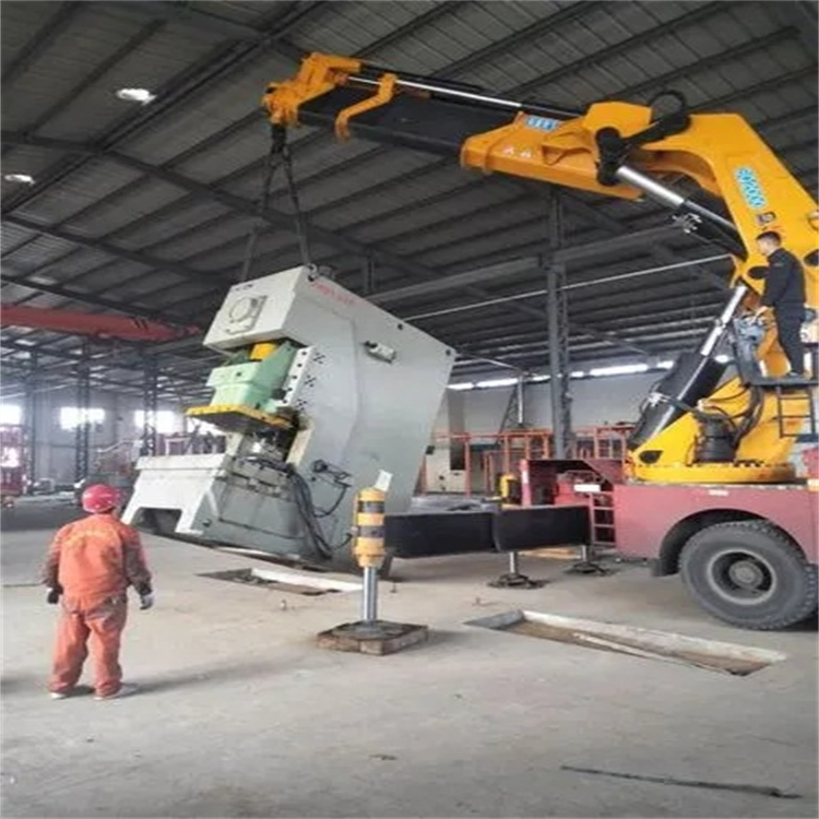 广元80吨折臂吊车出租附近电话