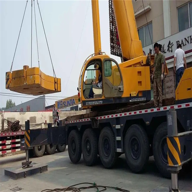 广元当地吊车出租|机器吊装|75吨|工厂搬迁服务